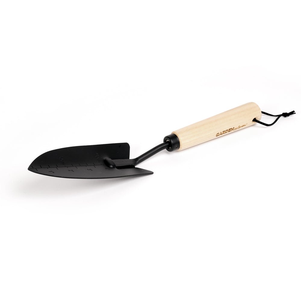 Hand tool Spade